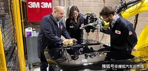 3M與通用汽車聯(lián)手<strong></p>
<p>汽車凹陷修復(fù)</strong>，自動(dòng)化漆面修復(fù)技術(shù)引領(lǐng)汽車制造新革命！:汽車凹陷修復(fù)